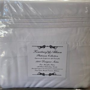 Kourtney Allison 4 piece Bedsheets New Twin White